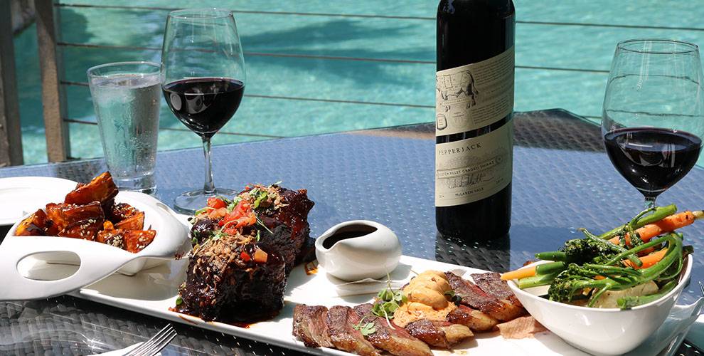 Steak dinner & bottle of wine | Beachside dining, Darwin, Australia